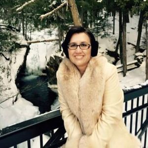 Meet your Posher, Carrie